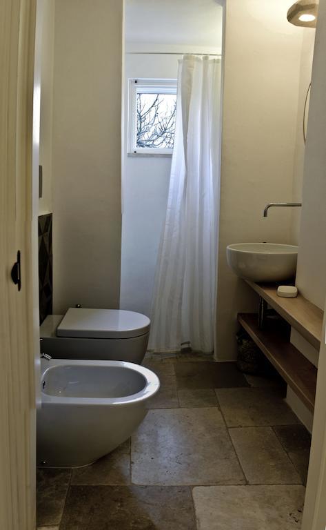 أوستوني La Vecchia Tabaccheria B&B الغرفة الصورة